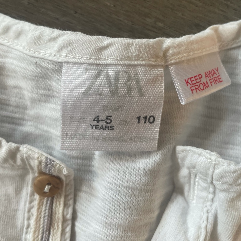Zara size 4-5